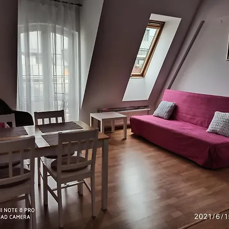 4 Zagle Apartamento